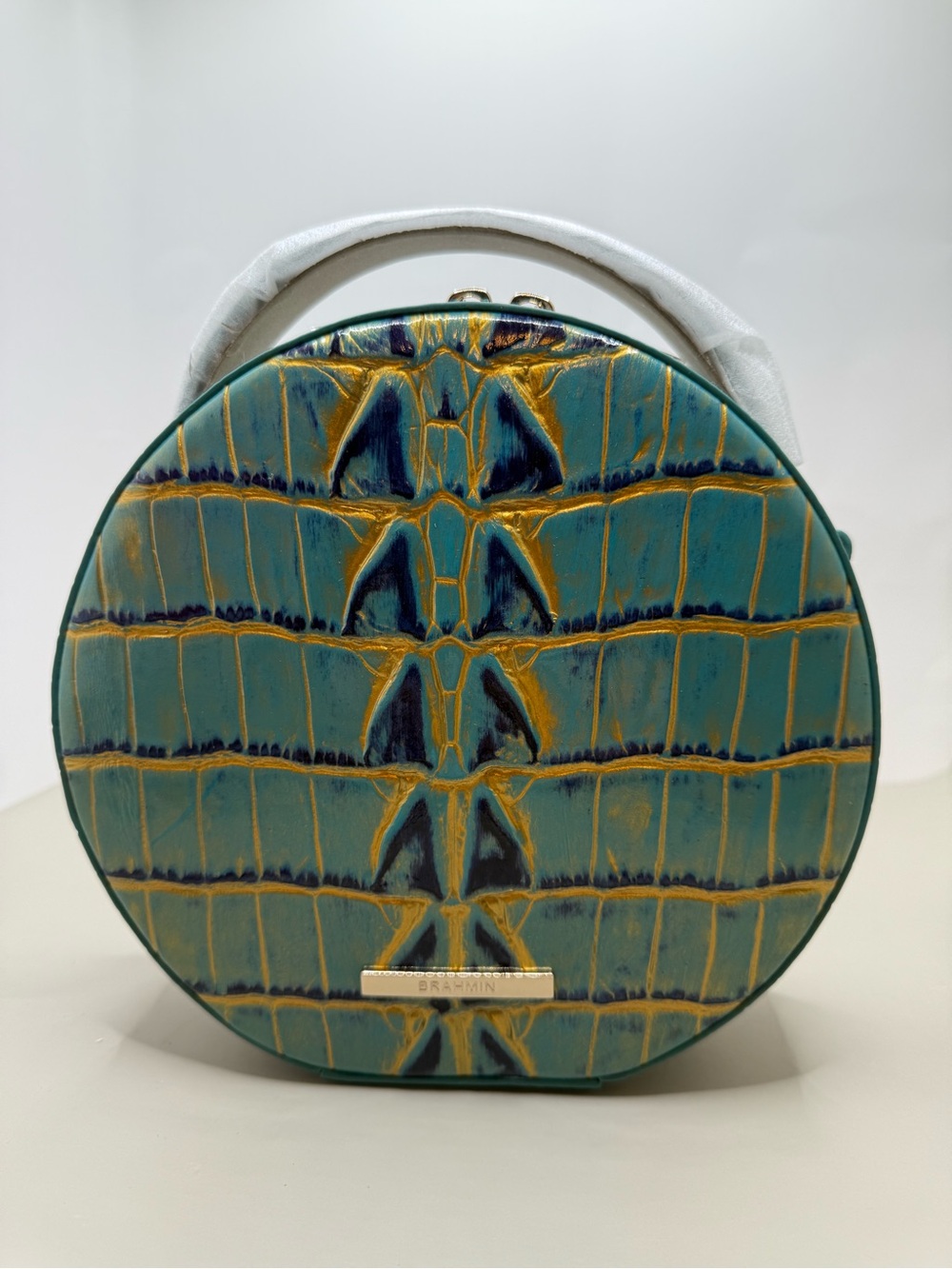 Brahmin Lane in Parakeet Estuary Crossbody